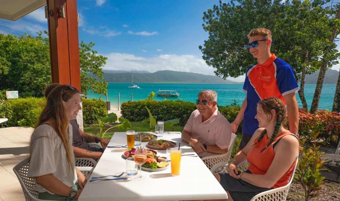 Sunlover Reef Cruises Fitzroy "Island Value" : Boat Transfers +2 selections of: Individual Picnic Lunchbox +/OR Glass bottom boat +/OR snorkeling equipment (Family 2A/2C) - Until 31 March 2027
