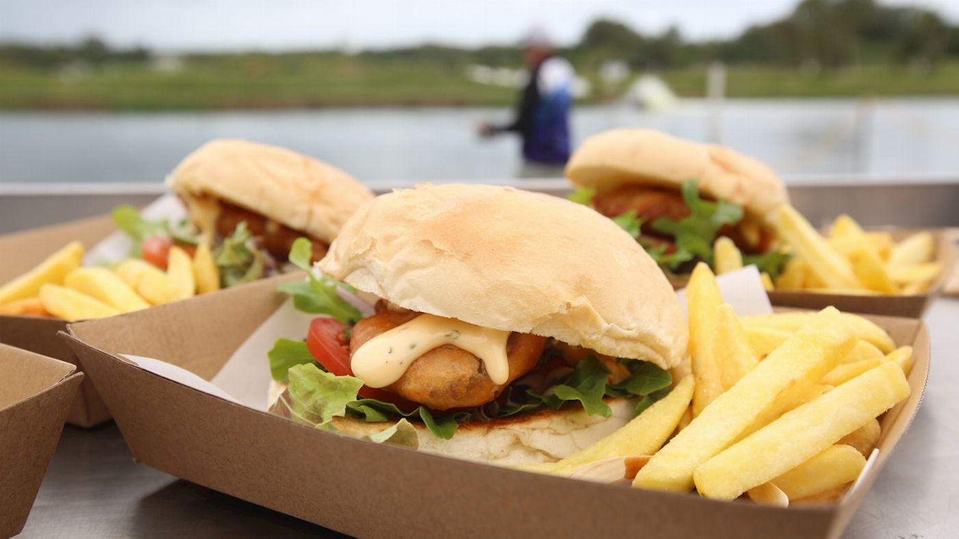 Hook-A-Barra Port Douglas Transfer HAB