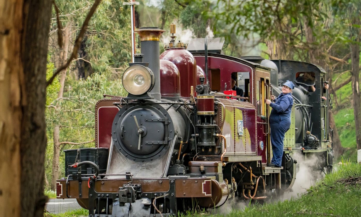 Go West Tours Puffing Billy Half Day Tour