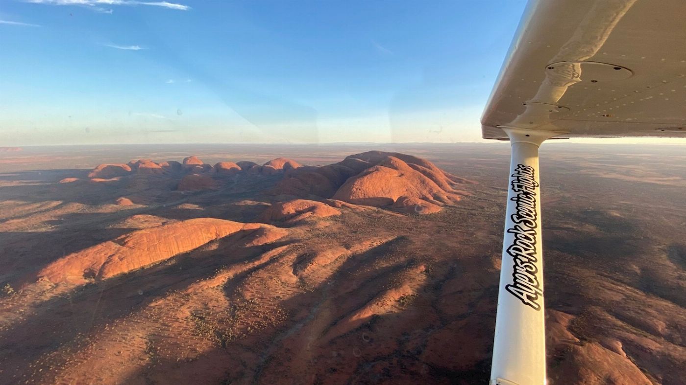 Fly Uluru Tour of de Giants