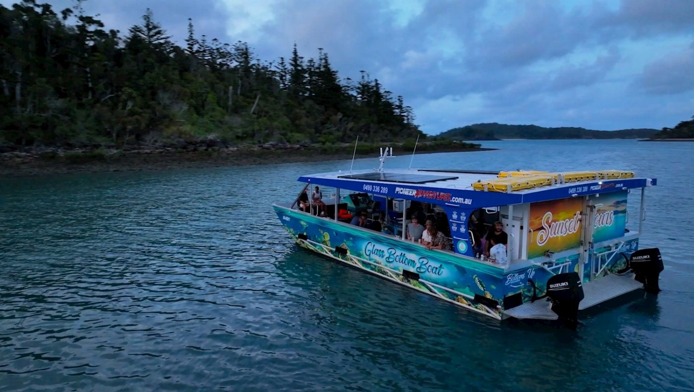Pioneer Adventures Glass Bottom Boat Scenic Night Tour (Family 2A/2C)