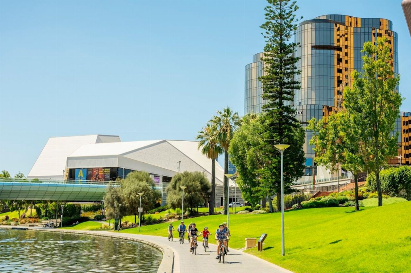 Earth Adventure City to Sea Bike and Kayak Safari