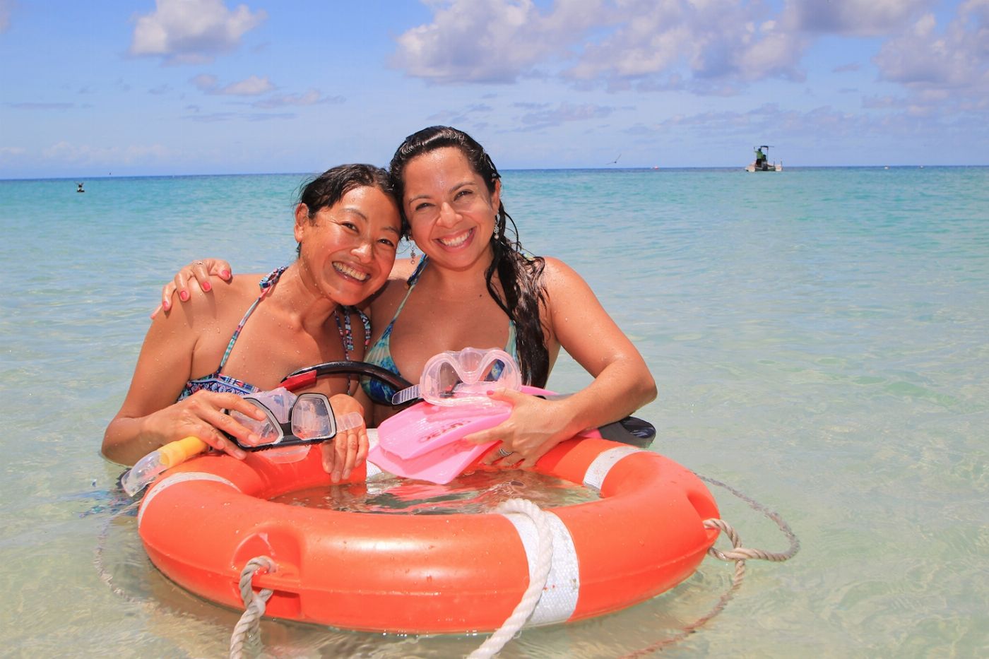 Ocean Spirit Cruises Ocean Spirit Michaelmas Cay (+ 1 Marine Biologist Guided Snorkel Tour)