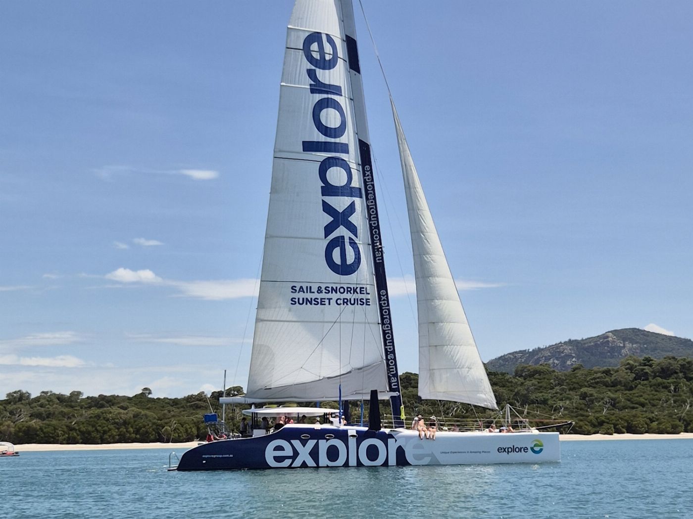 Explore Group Australia Sunset Sail Whitsunday Islands