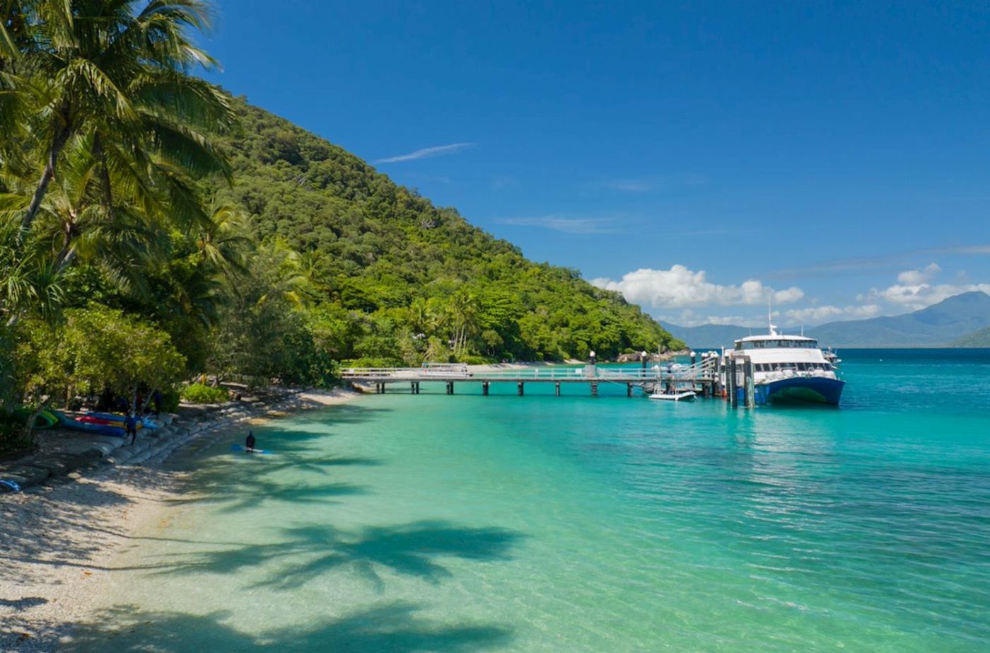 Sunlover Reef Cruises Reef & Fitzroy Island in a Day with Helicopter ride