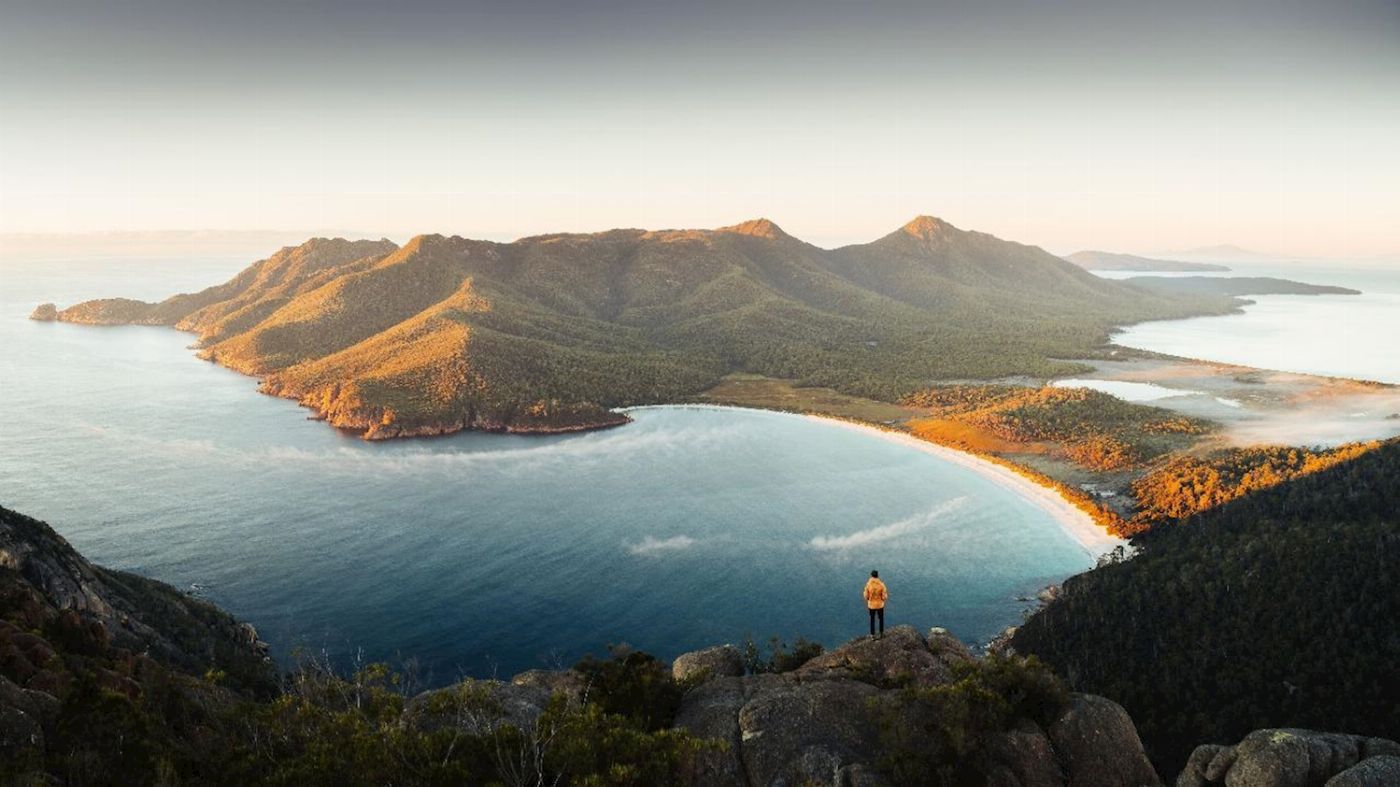 Tassie Tours A Day at Wineglass Bay