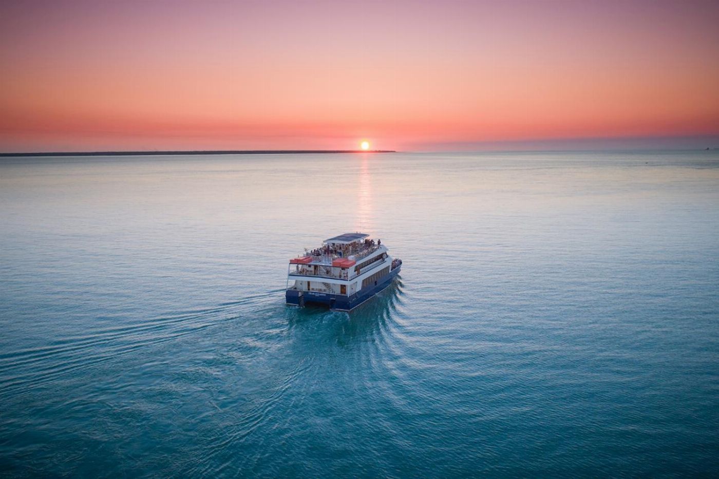 Darwin Harbour Cruises Charles Darwin Buffee Dinner Cruise