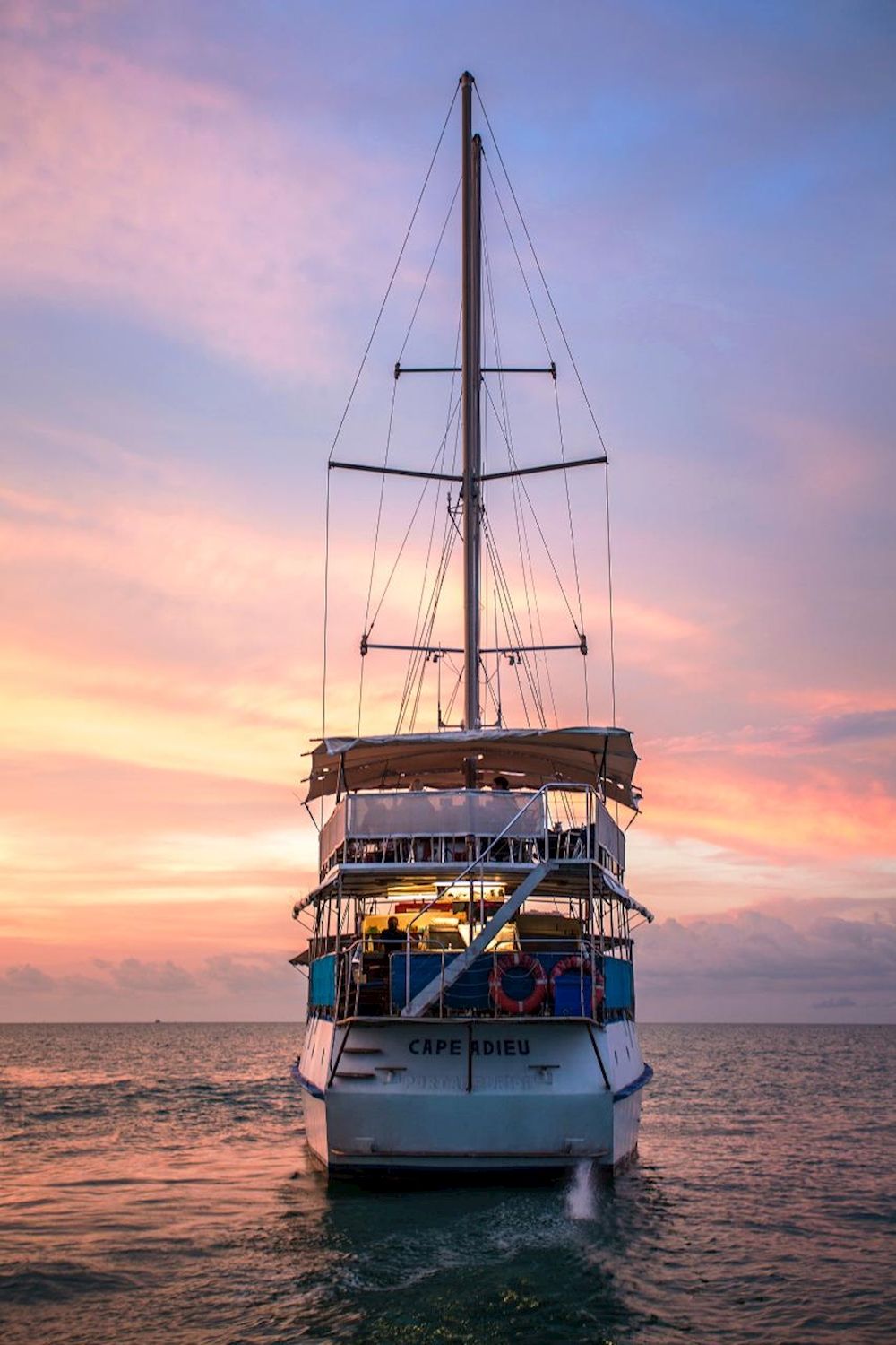 Cape Adieu Harbour Cruises Sundowner