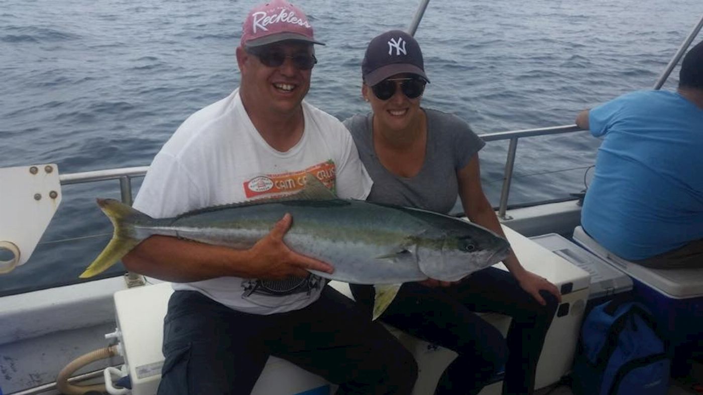 Sydney Charter Fishing 2.5 hour Depart Manly Wharf 3 MID WEEK & WEEKEND AFTERNOON Harbour Fishing adventure - INSHORE per person