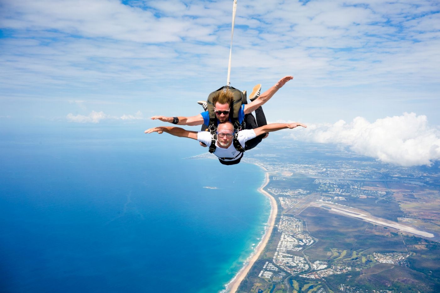 Skydive Australia Noosa Tandem 13,000ft Skydive Weekday (Self Drive)