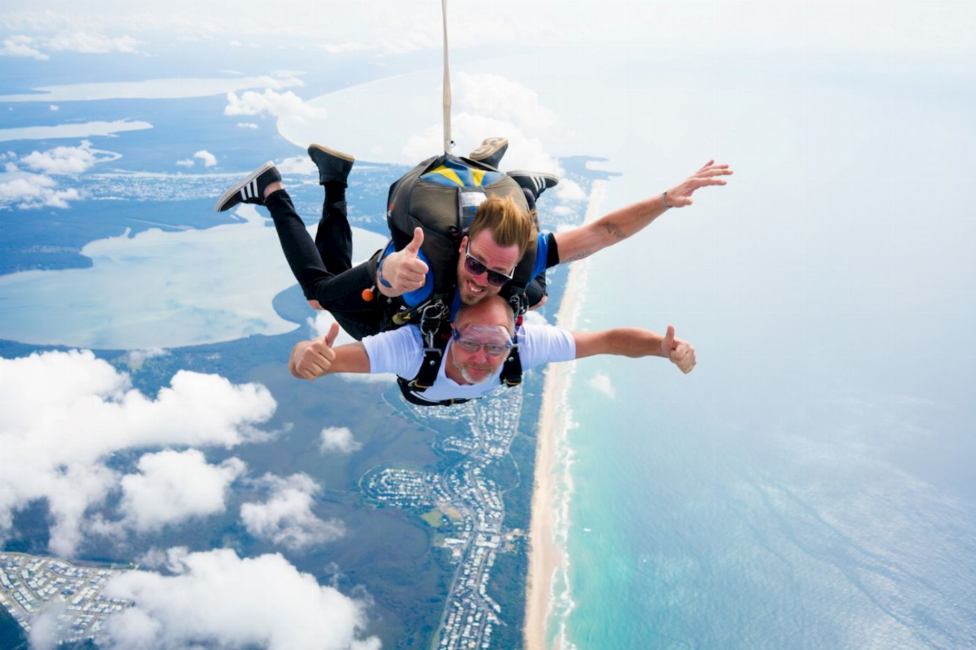 Skydive Australia Noosa Tandem 13,000ft Skydive Weekday (Self Drive)