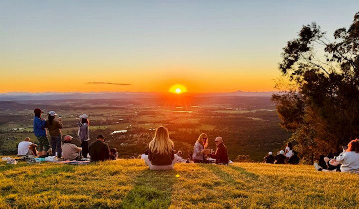 Aussie Explorations Stargazing at Tamborine Mountain
