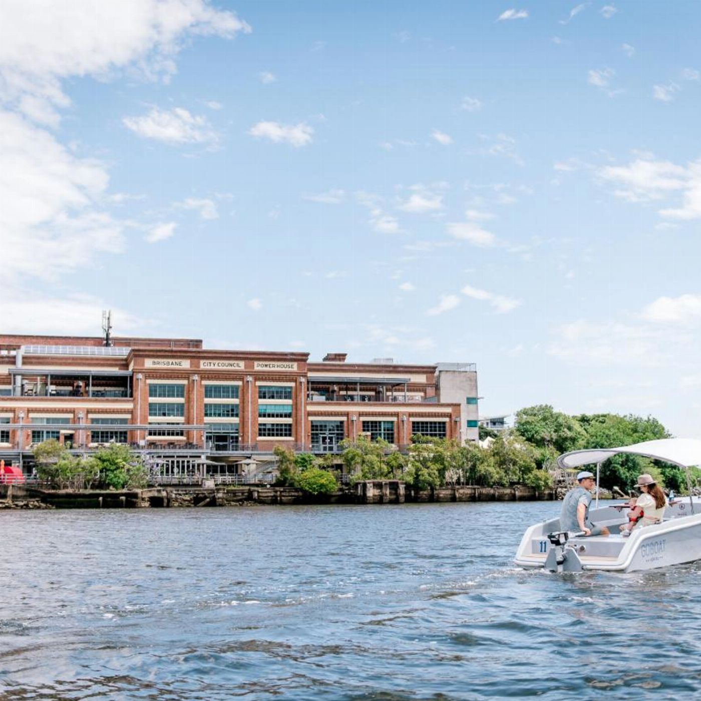 Go Boat 1 Hour Electric Picnic Boat Hire - Brisbane