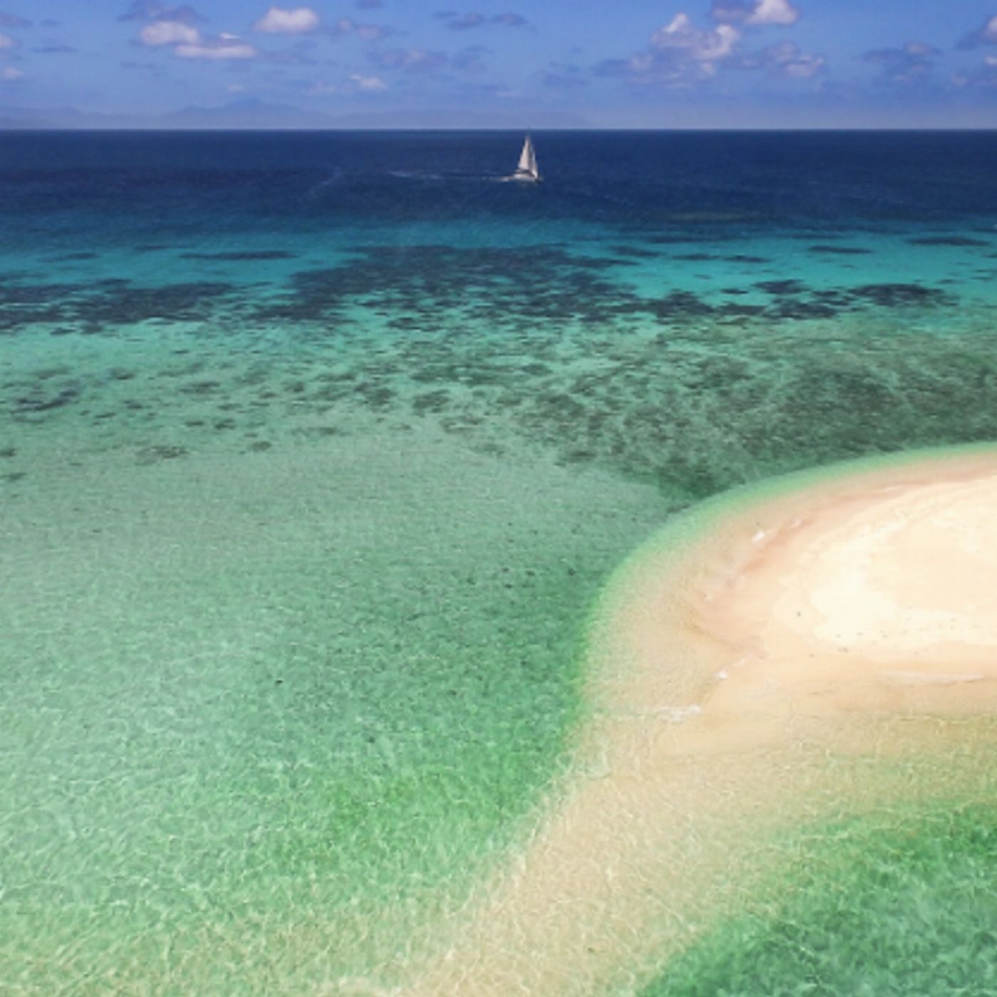 Sailaway Outer Reef - Mackay Coral Cay (Family 2A/2C)