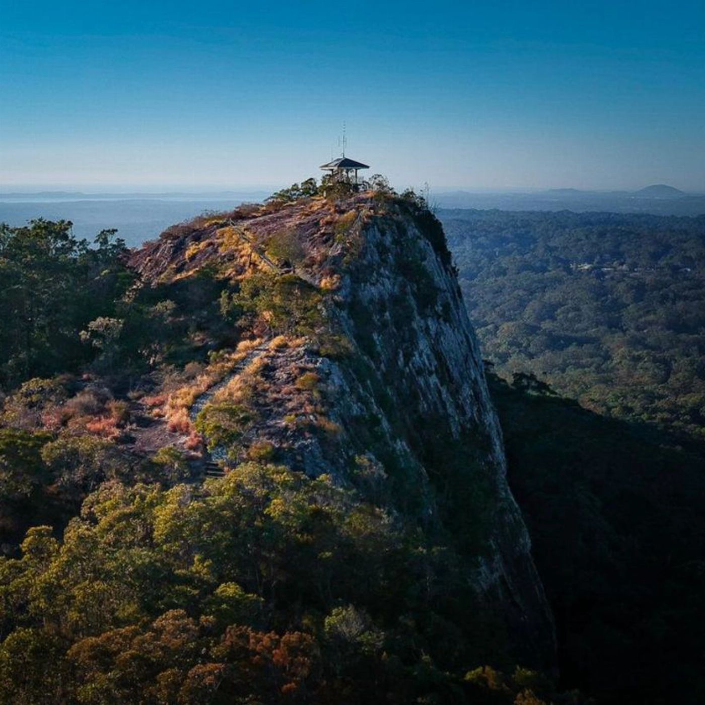 By Earth & Ocean Noosa E Bike Tour - Mt Tinbeerwah to Noosa