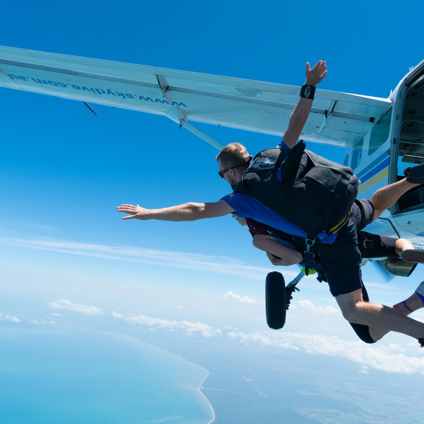 Skydive Australia Mission Beach Tandem 15,000ft Skydive with Mission Beach Transfers