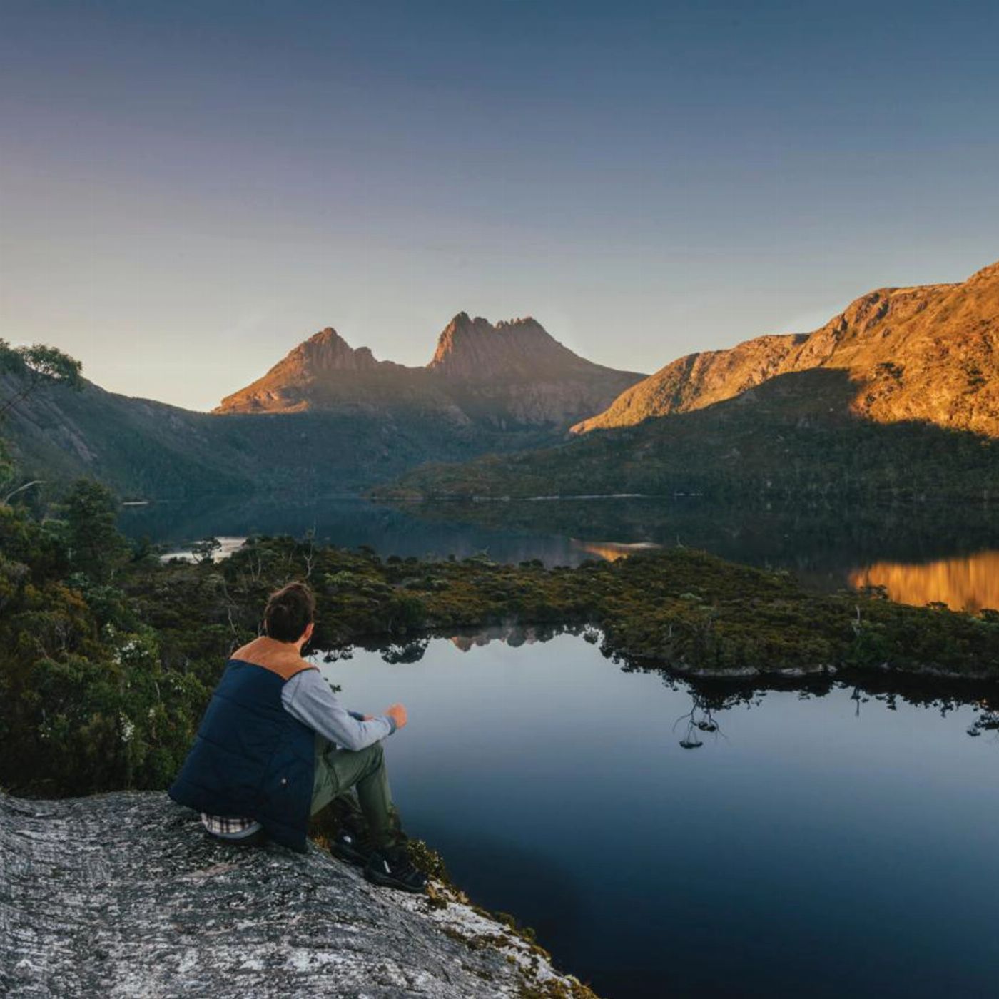 Tassie Tours 6 Day Island Icons Day Tour Bundle - Cradle Mountain, Wineglass Bay, Hobart Highlights, Port Arthur, Bruny Island, Hastings and Tahune