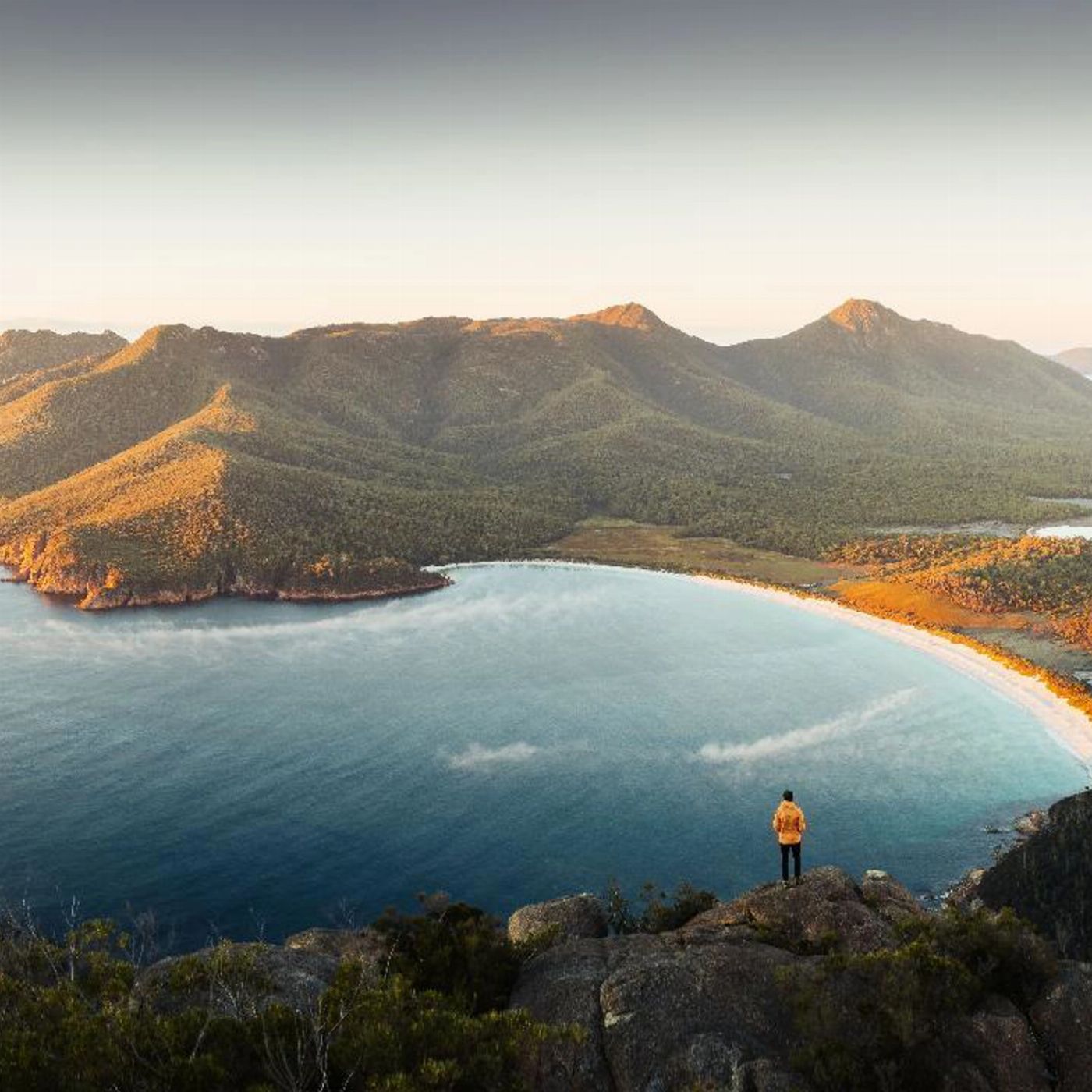 Tassie Tours A Day At Wineglass Bay - Launceston to Hobart