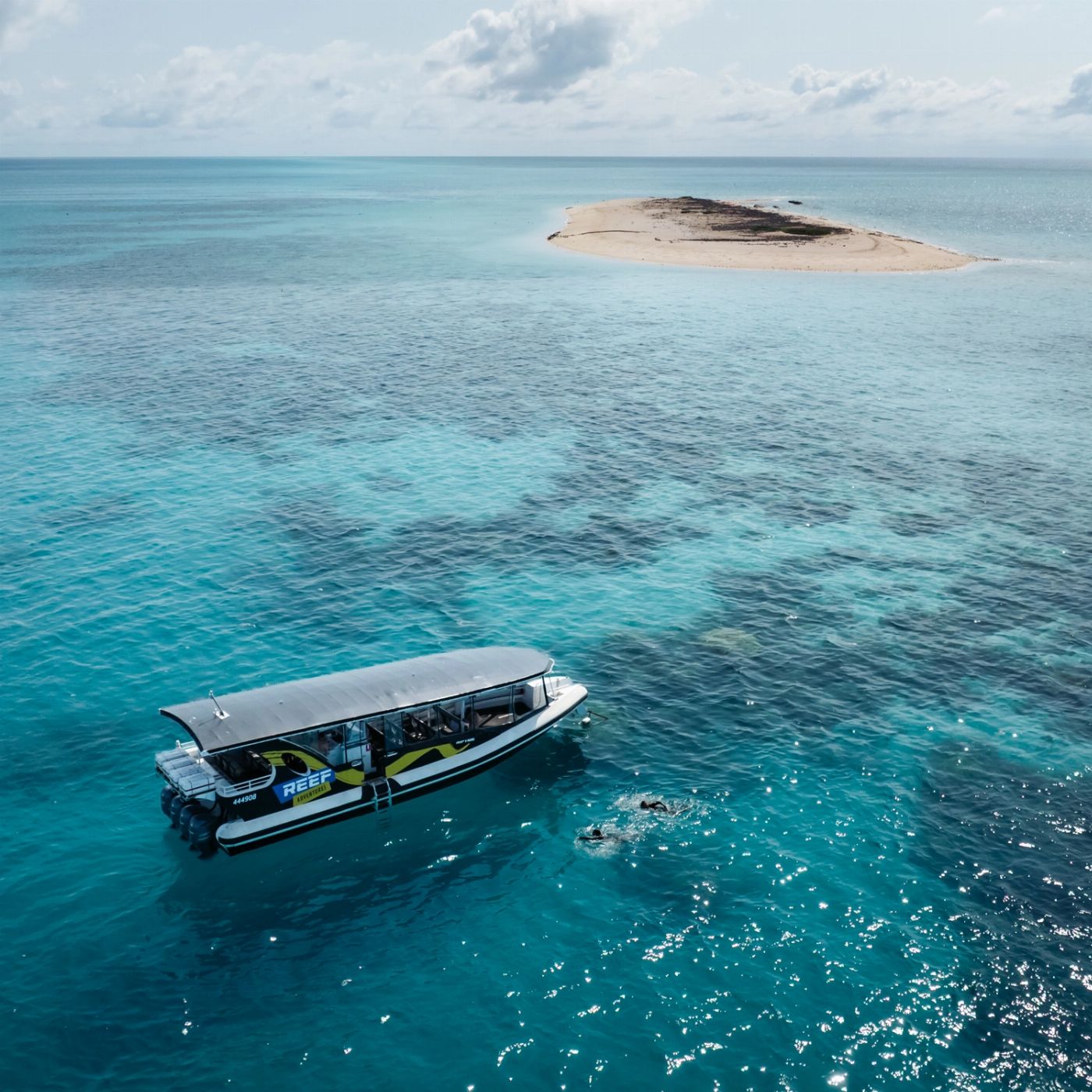 Reef Adventures Great Barrier Reef Snorkelling Tour - Cairns