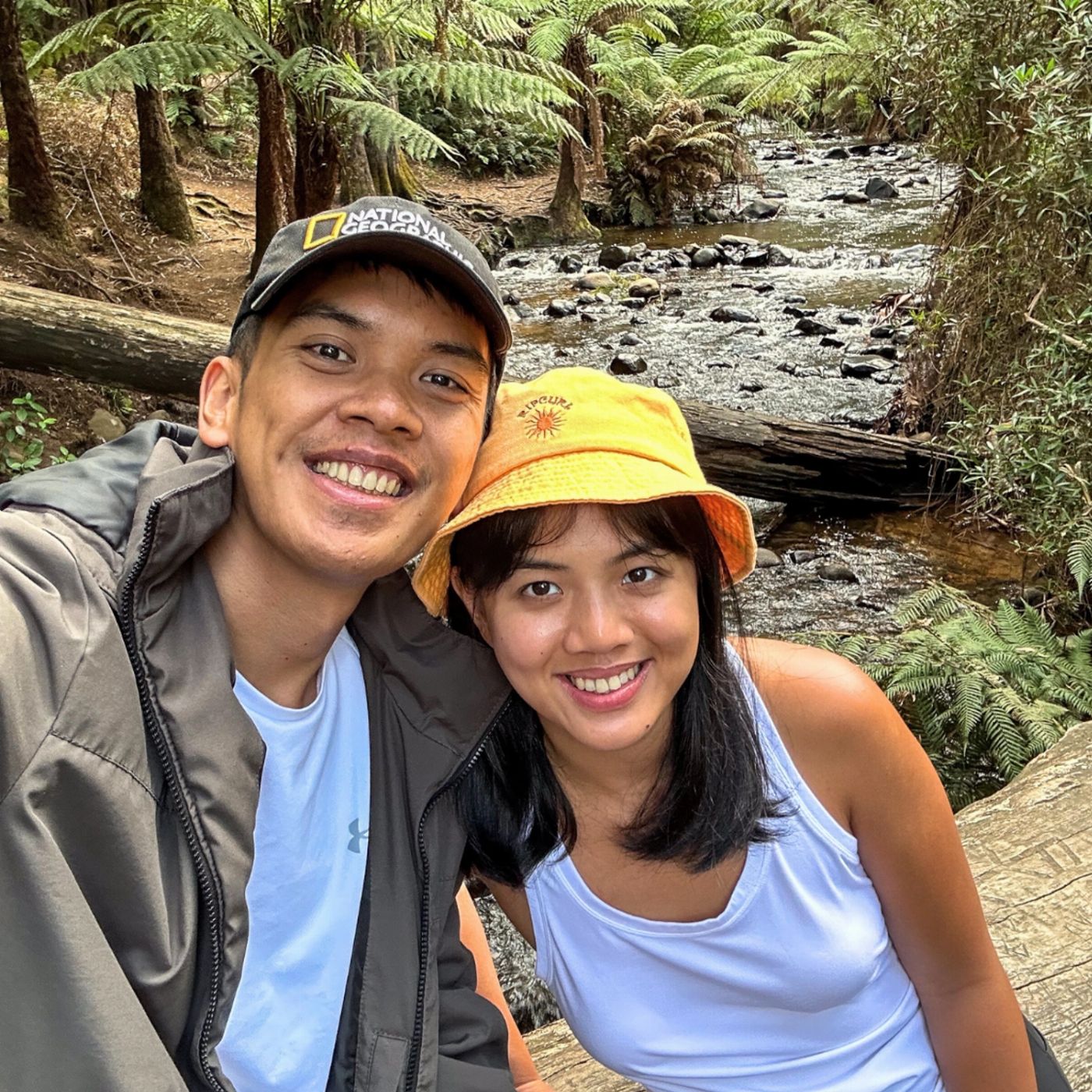 Go West Tours Puffing Billy, Forest Trails & Yarra Valley Discovery Tour