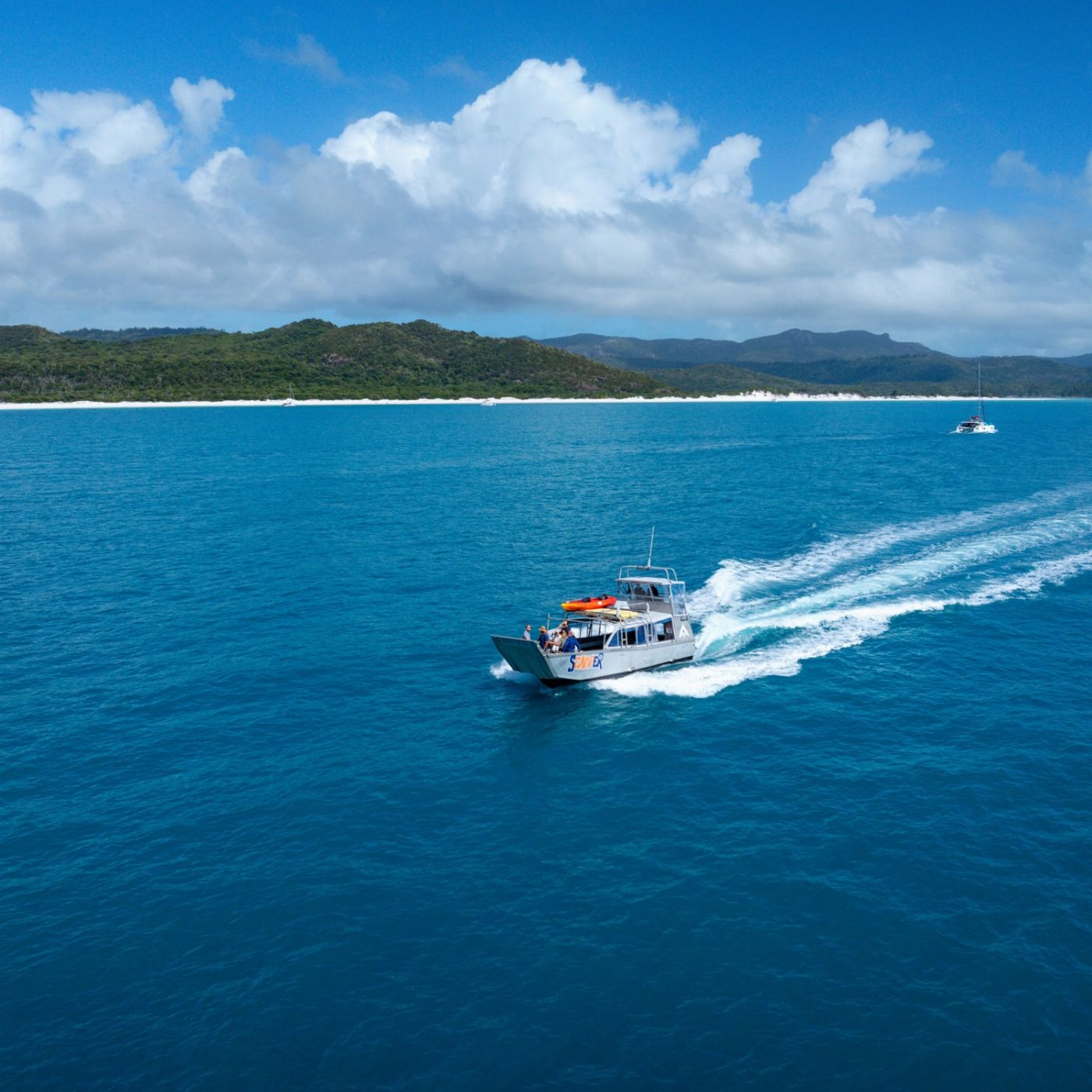 Whitsunday Island Camping Connection Ngaro Track Transfers Return