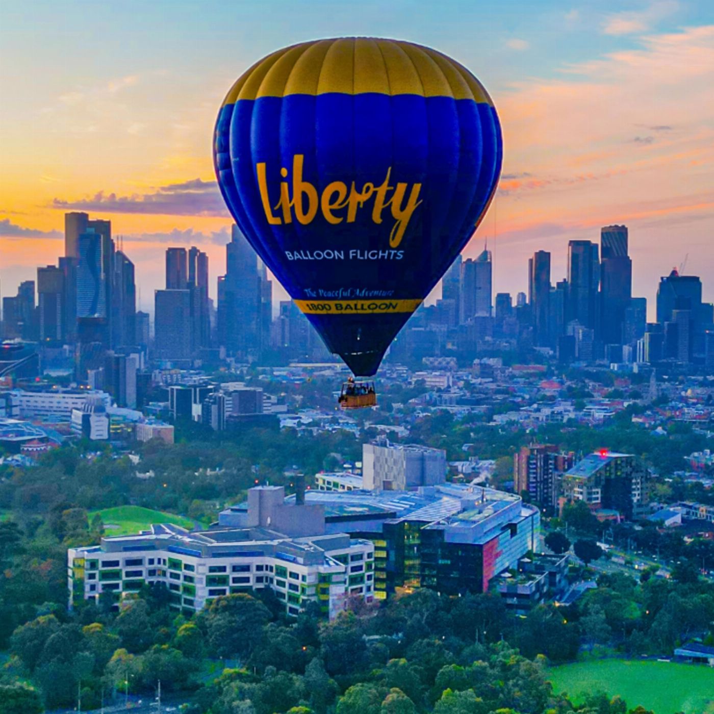 Liberty balloon Flights Balloon Flight Melbourne with Breakfast