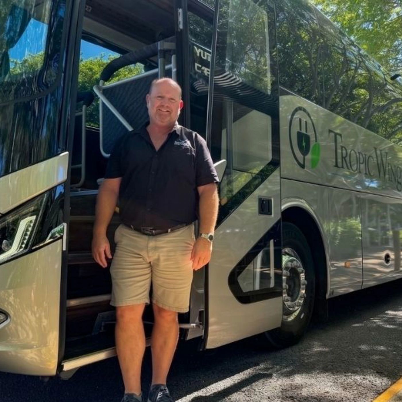Tropic Wings Cairns Airport to Port Douglas Hotels > To Port Douglas > Seat in Coach