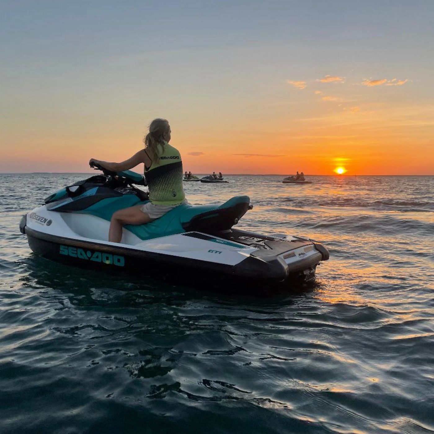 00Seven Adventures Golden Eye Sunset Jetski Tour + Additional Passenger