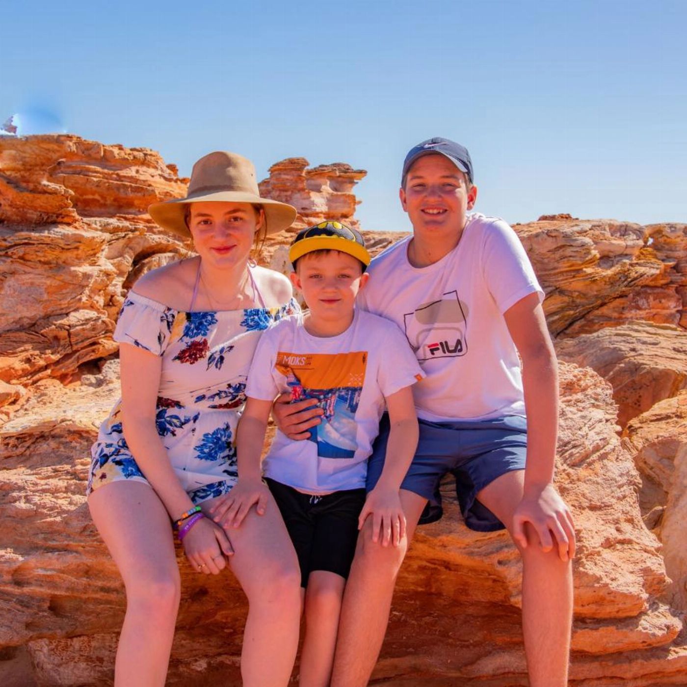 Broome And Around Bus Charters and Tours Discover Broome – Panoramic Town Sightseeing Tour (Signature Experience)