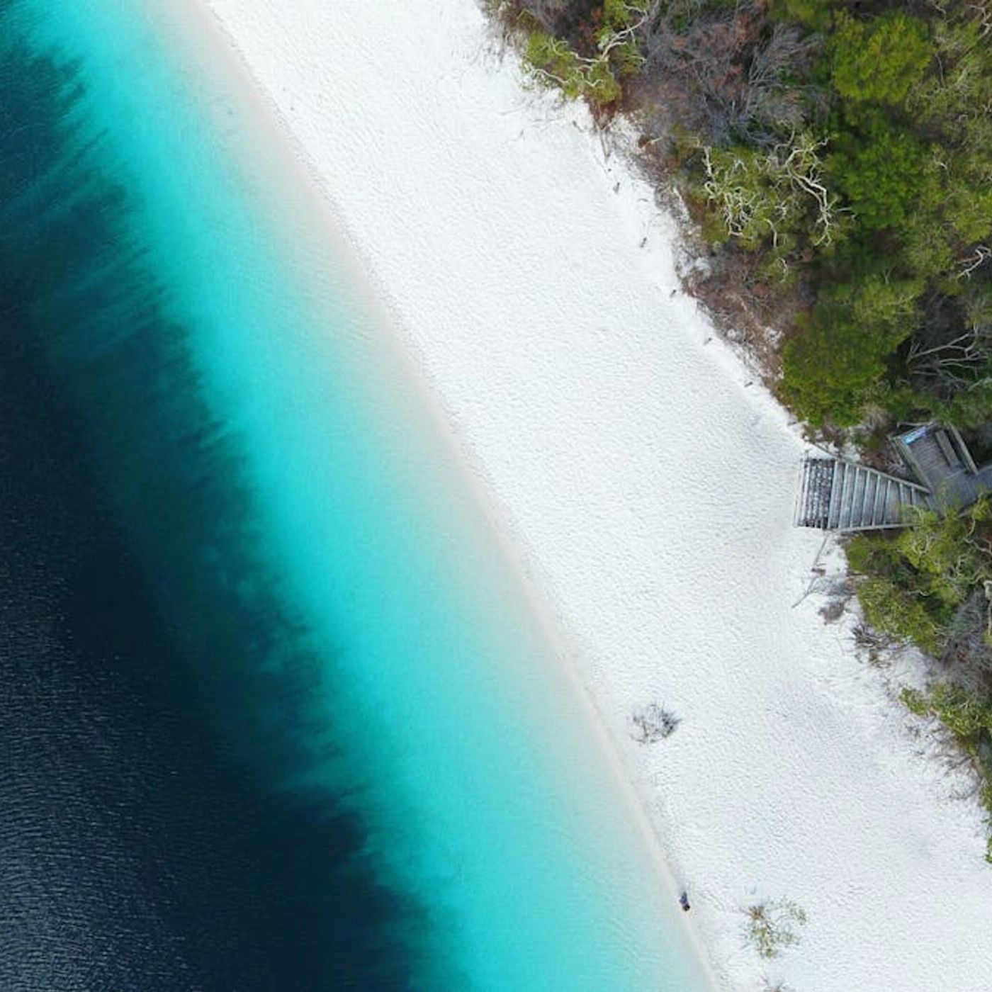 The Haven 3 Day 4WD Hire + 2 Nights Accommodation in Wongari Beach House (1 Bedroom)