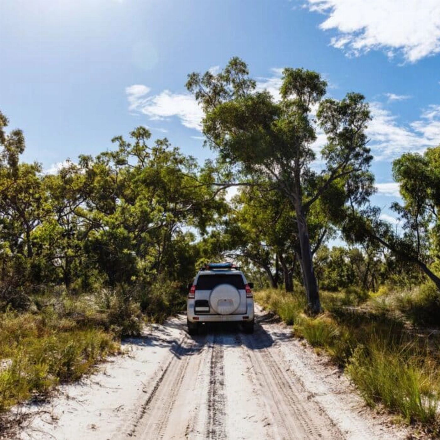 The Haven 5 Day 4WD Hire + 4 Nights Accommodation in Burad Beach House (2 Bedrooms)