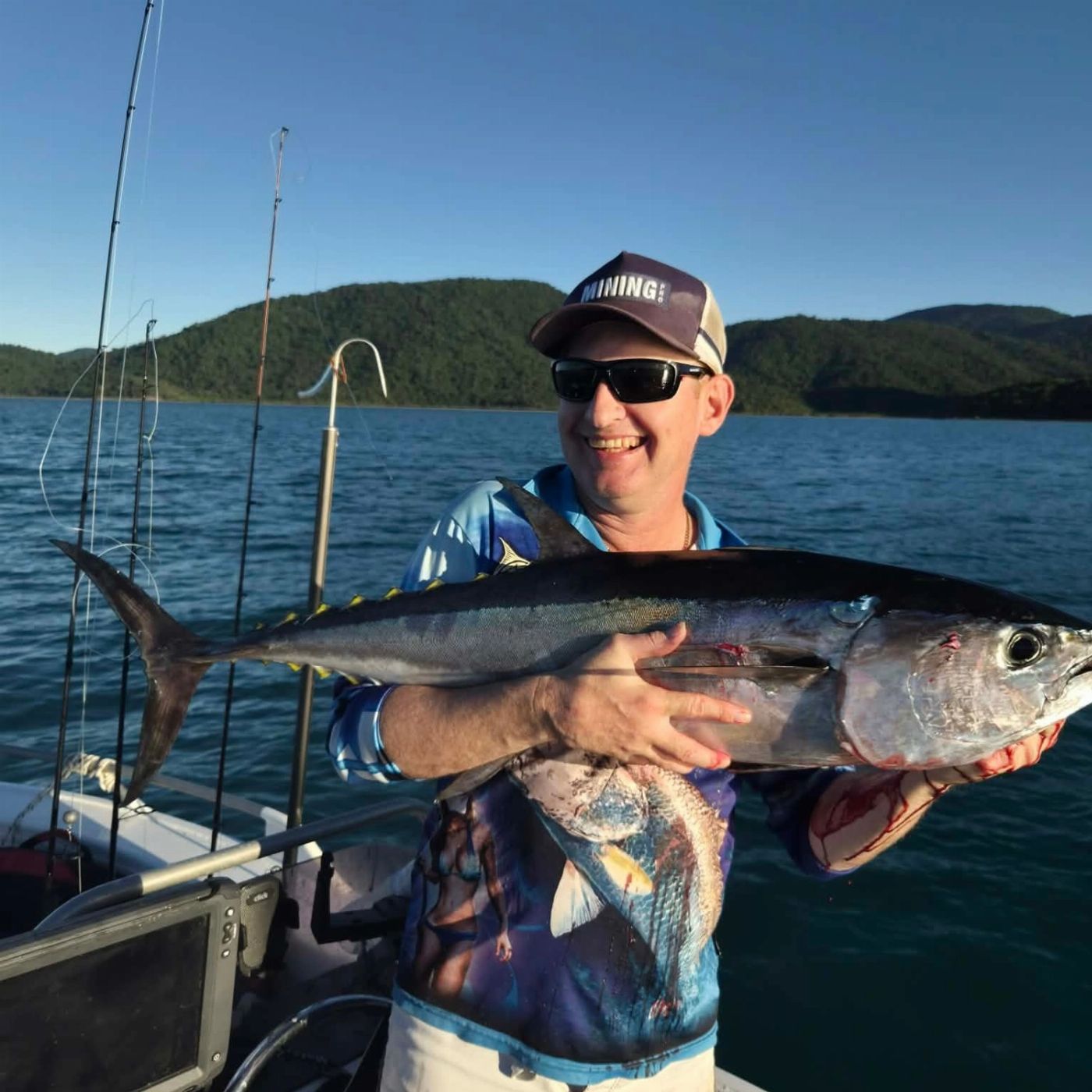 Whitsundays Fishing Guide Full Day Whitsundays Fishing - private charter (up to 3 people)