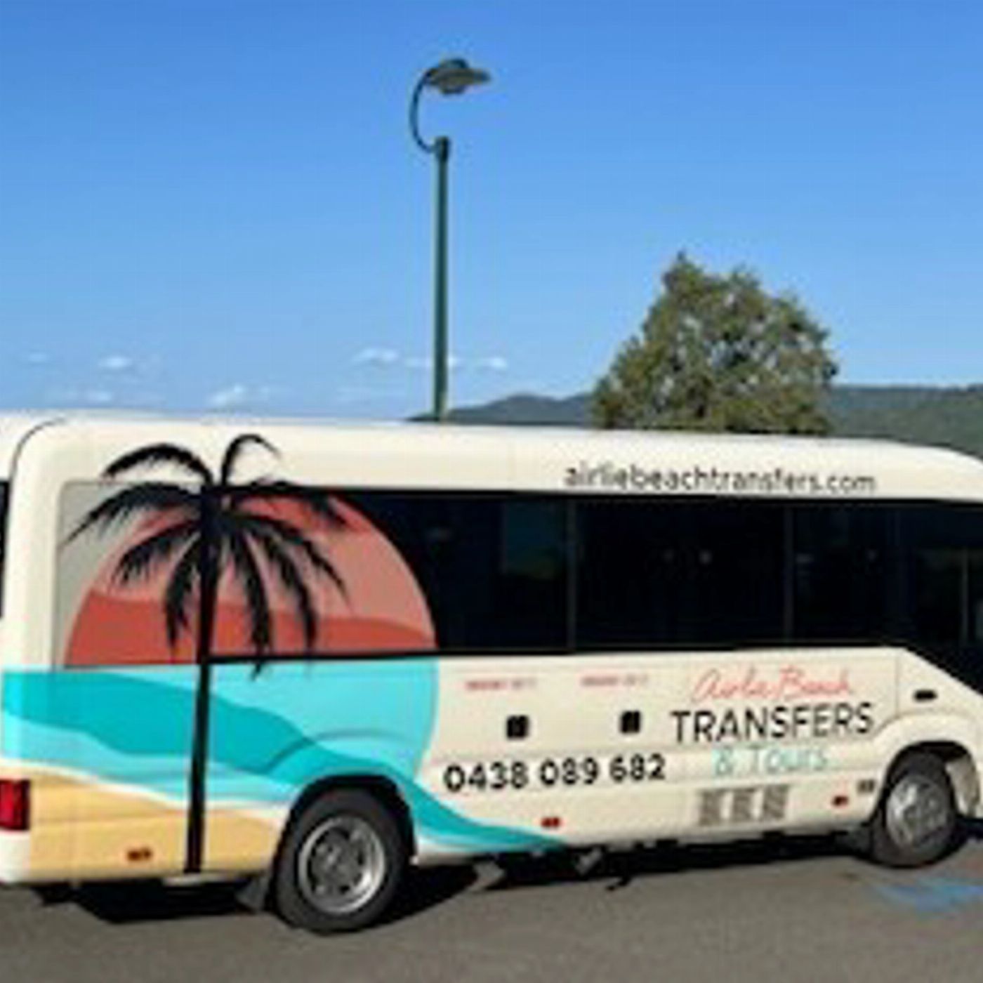 Airlie Beach Transfers Private Driver / Guided Tour