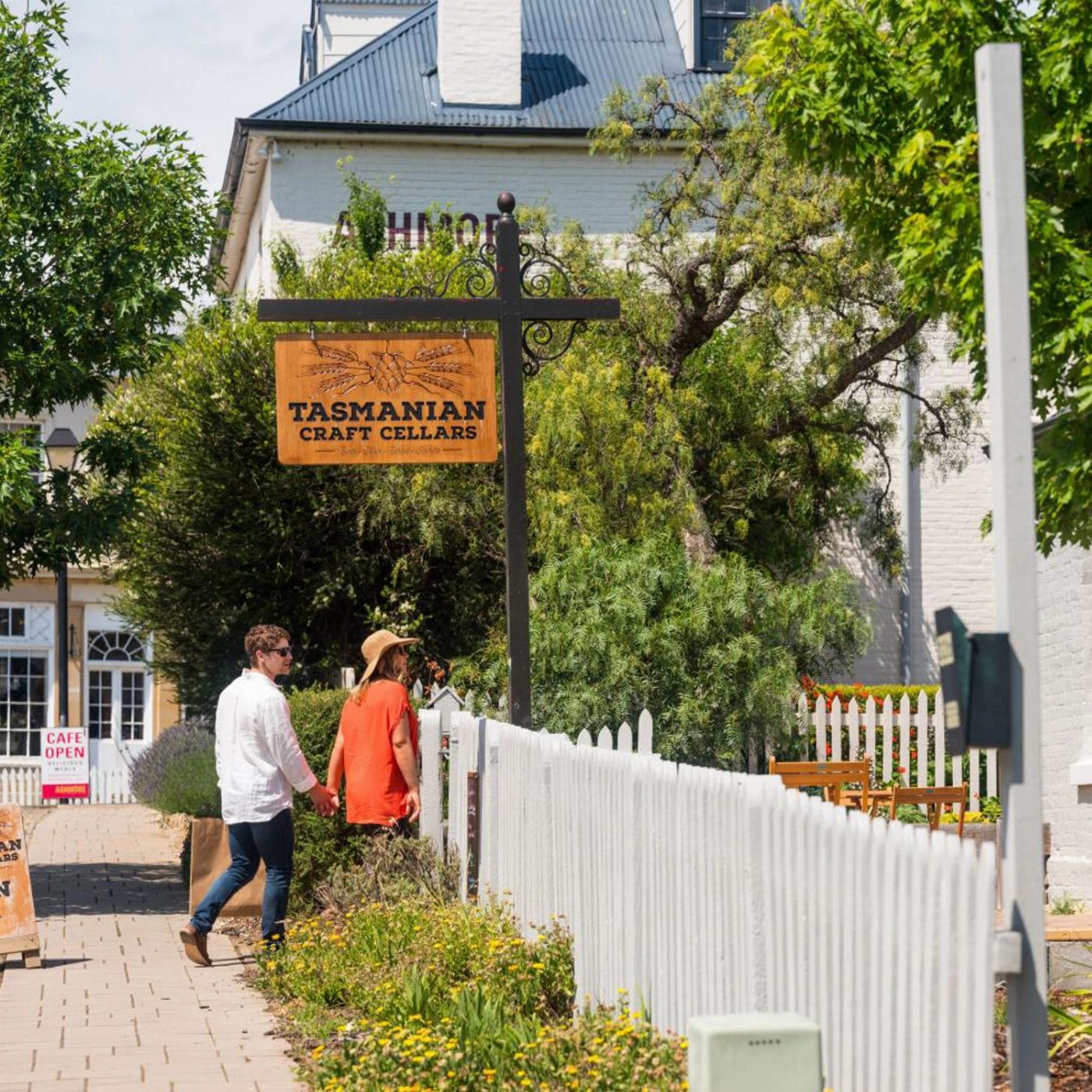 Safe Travel and Tour Services Mount Wellington and Richmond Village Tour Scenic Views