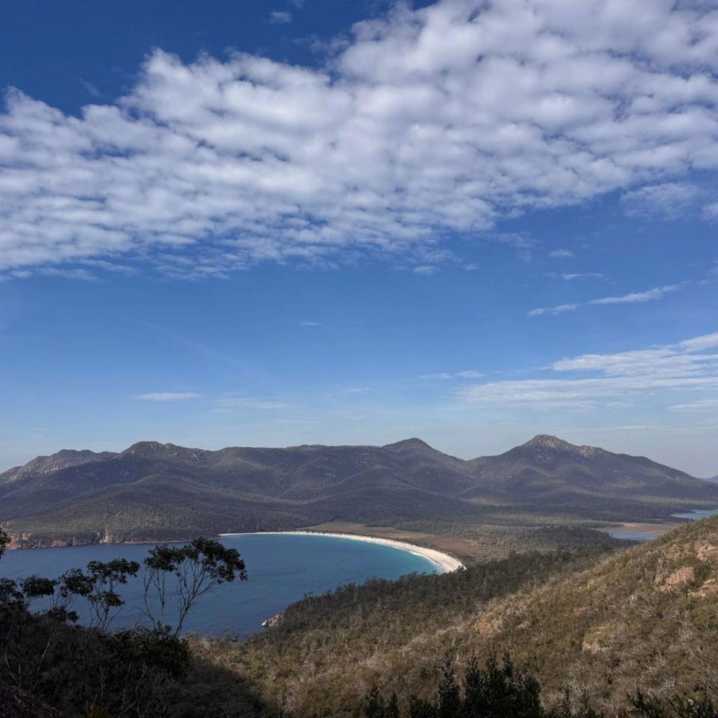 Safe Travel and Tour Services Wineglass Bay and Freycinet National Park Day Tour in Hobart