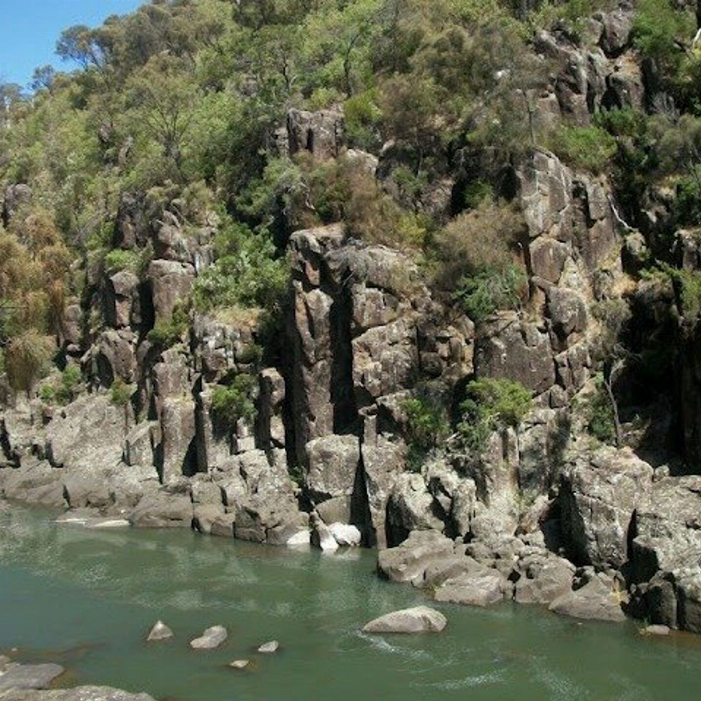 Safe Travel and Tour Services Hobart to Cataract Gorge and Grindelwald Swiss Tour