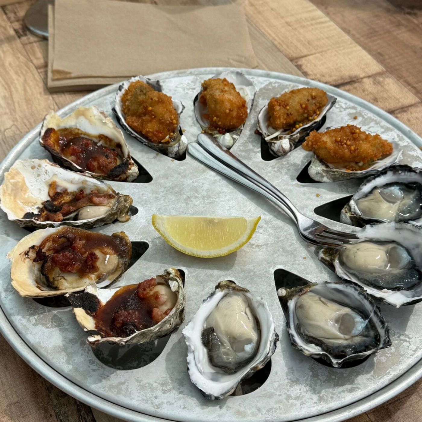 Safe Travel and Tour Services Gourmet Tasting and Sightseeing Day Trip from Hobart