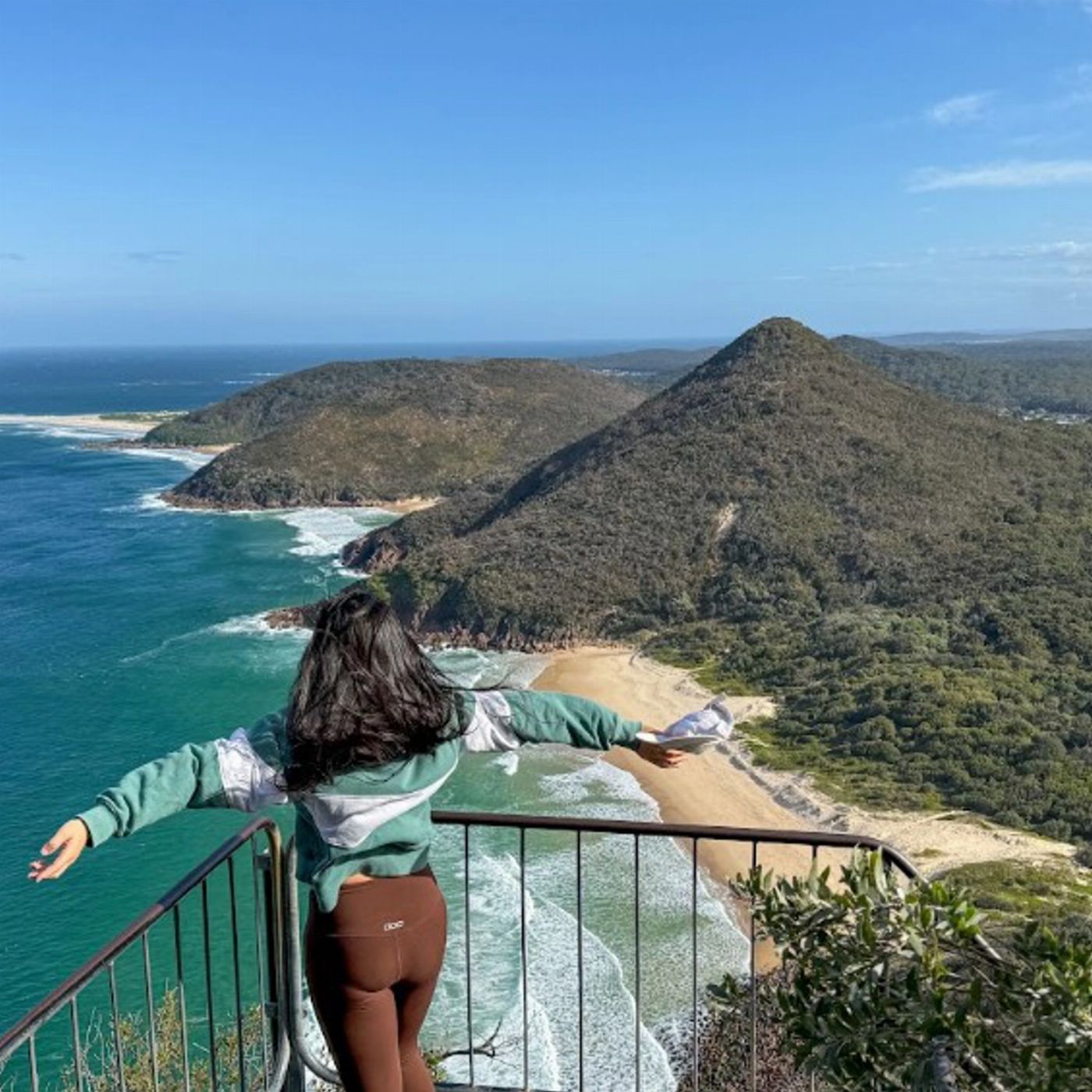 Newy Tour Co From Sydney: 3 Day Newcastle, Hunter Valley & Port Stephens Small Group Tour - Twin Share