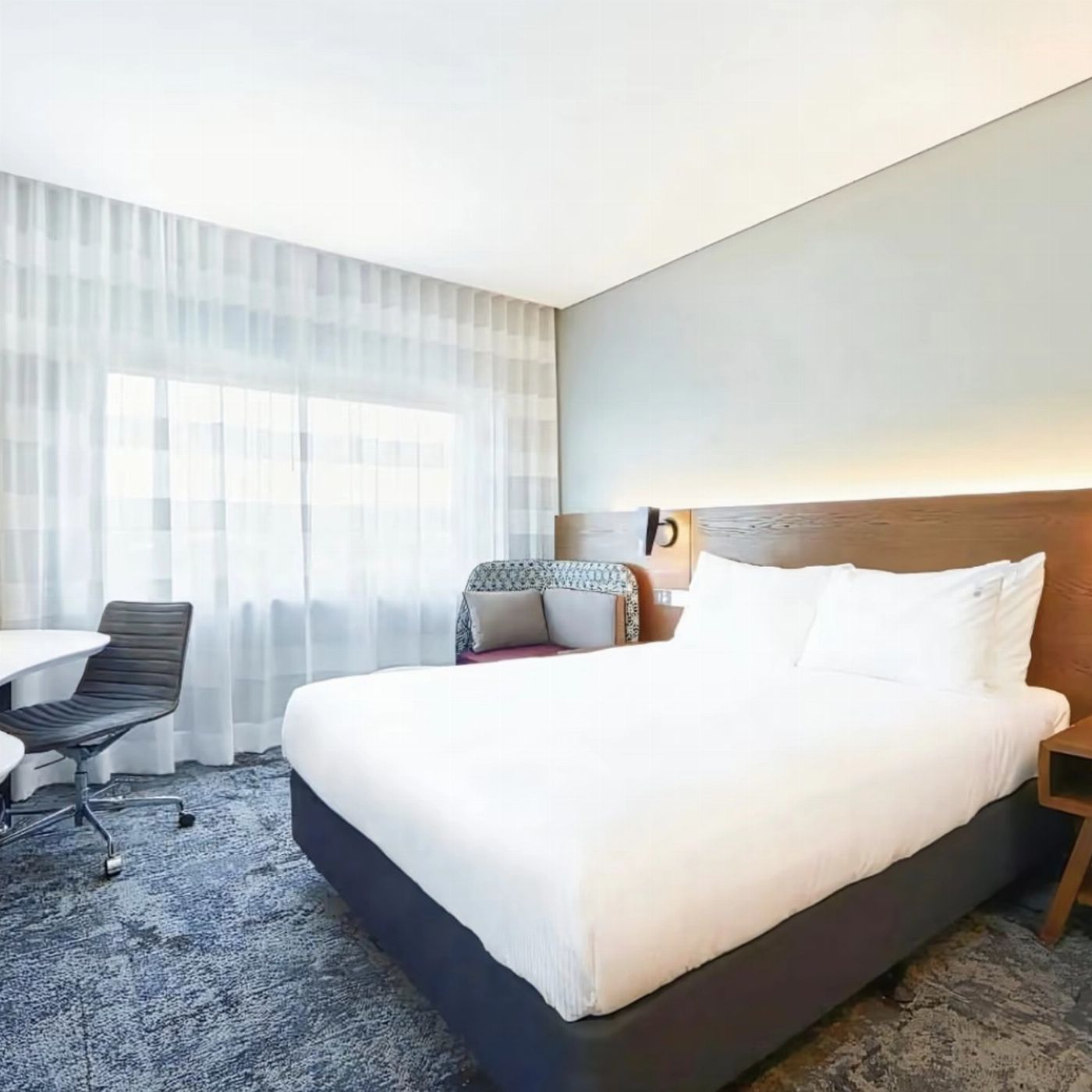Newy Tour Co From Sydney: 3 Day Newcastle, Hunter Valley & Port Stephens Small Group Tour - Single