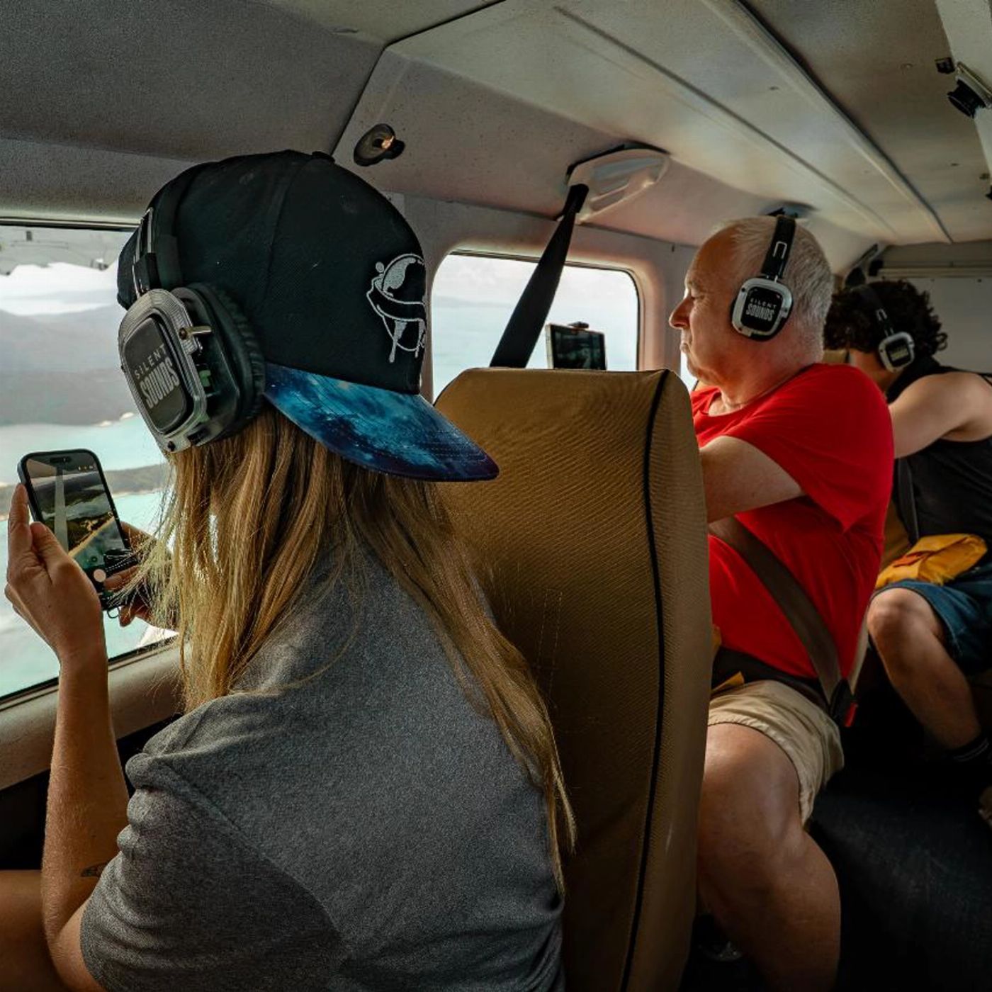 Reef Wings Whitsunday Islands 70 min Scenic Flight